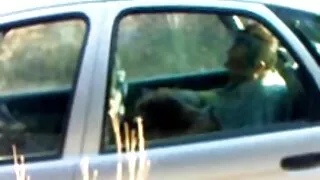 Шаргал Ka LioneLa Лион masturbates нь хөл оймс галзуугийн түнш