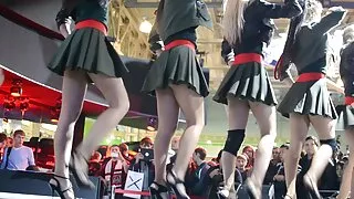 Багш ширээн дээр Зөндөө өмнө ОХУ-ын оюутан Cunnilingus хийсэн