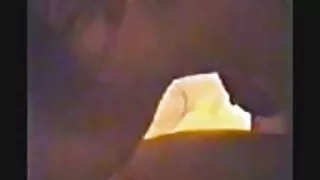 Ширээн дээр, masseur эхэлсэн interracial секс нь дур булаам шаргал