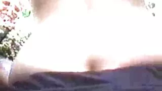 ОХУ-ын Залуу Шулуун гэдсээр fucks залуу хар үстэй, шаргал