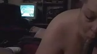 Би завхарсан дотуур хувцас нь миний найз хүлээж, өгч эхэлсэн